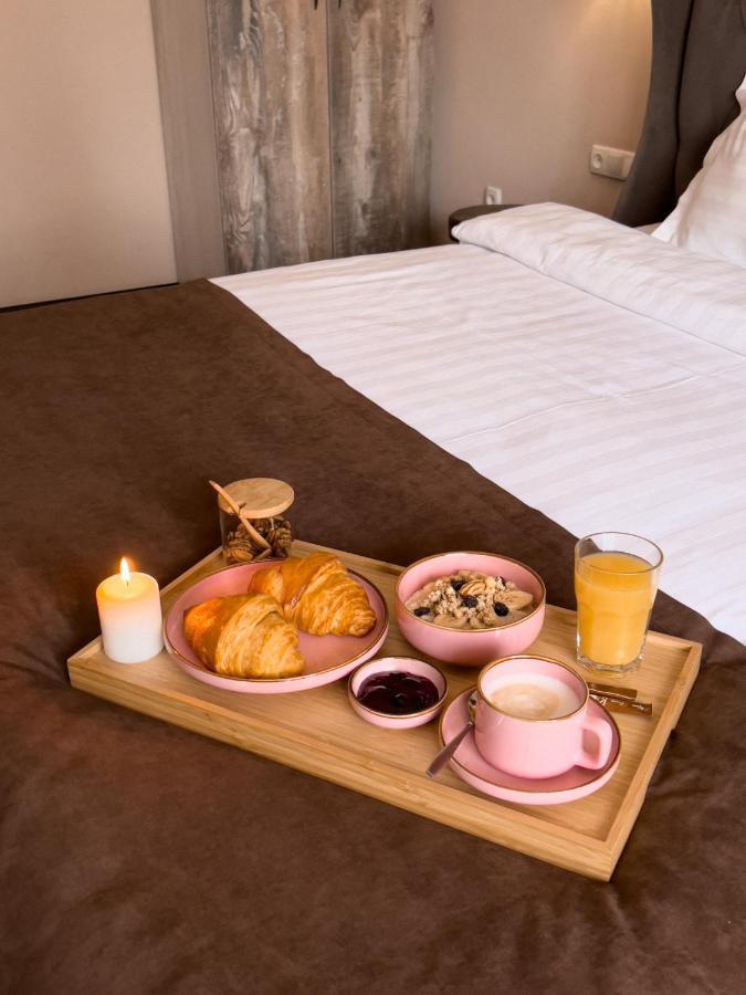 Keremet Hotel Almaty Luaran gambar
